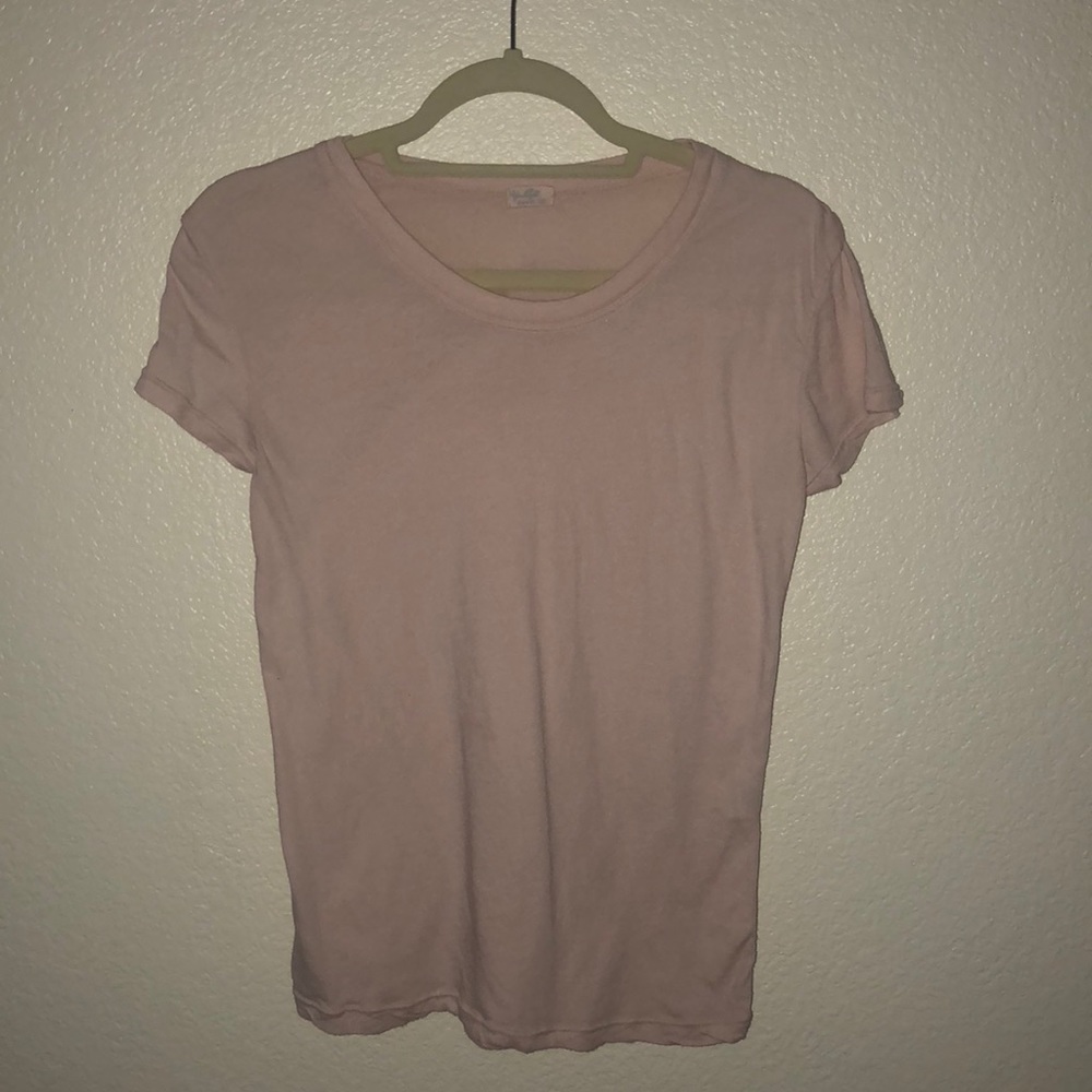 baby pink t shirt